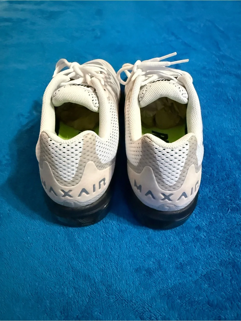 Nike Air Max Tailwind 7 running shoes in white and black Men’s size 11